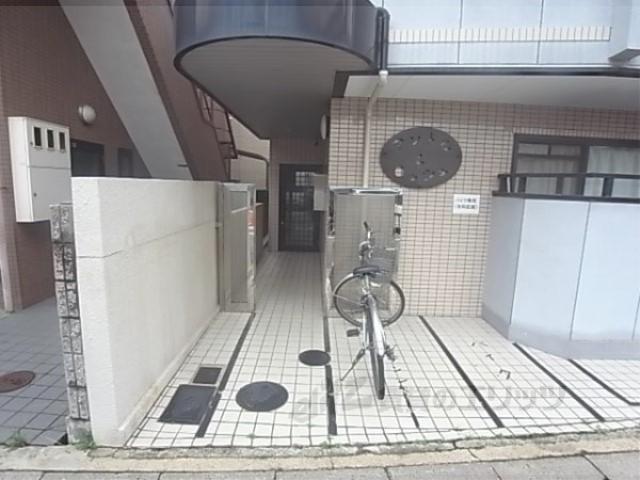 アントル・レ・ロッシュ