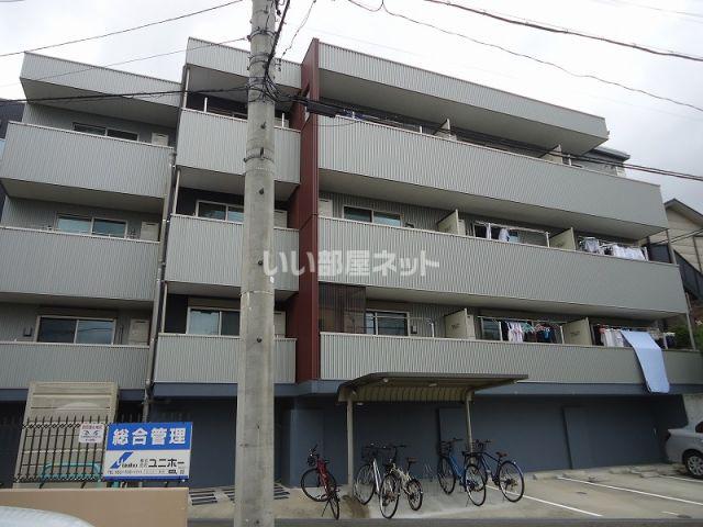 リアライズ一社