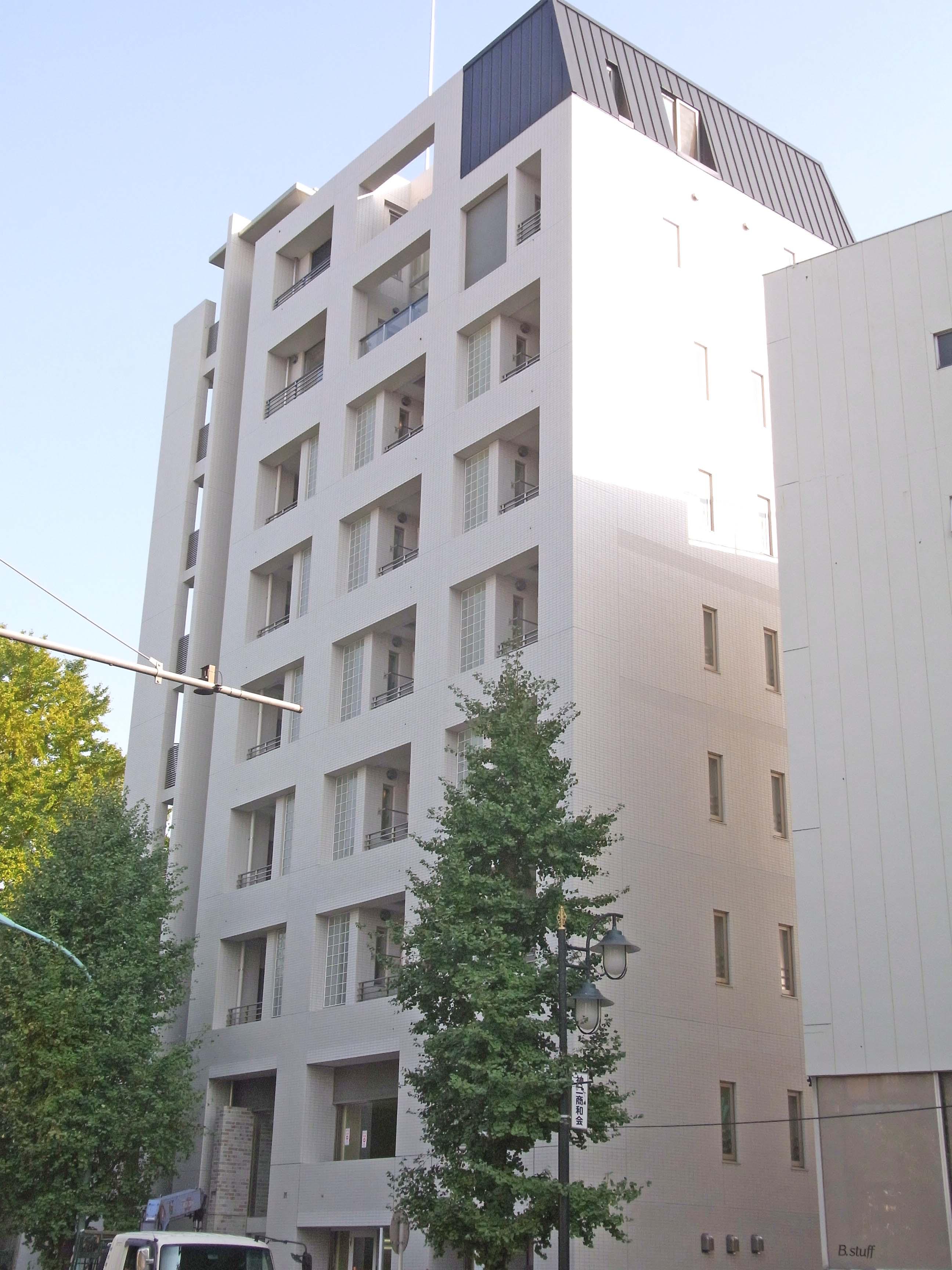 クラヴィーア神宮前