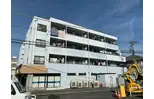 シャイン関根