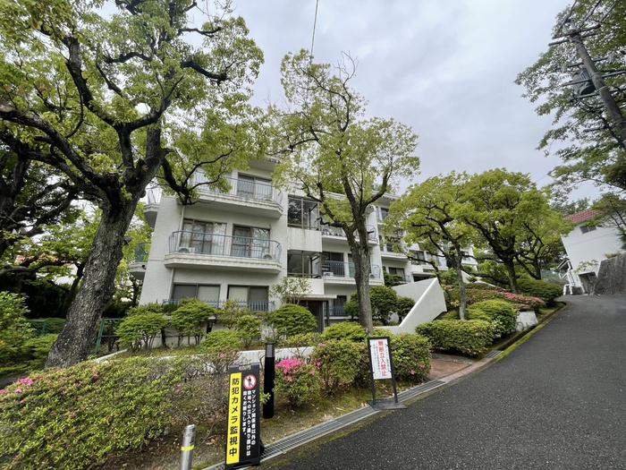 シャンボール山手 D棟