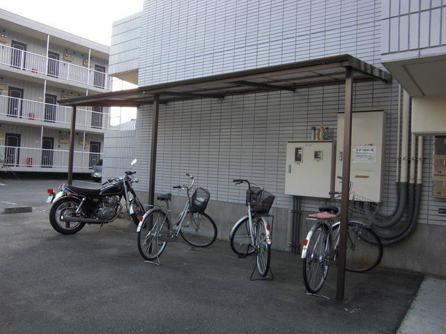 ピオーネ東光寺B棟