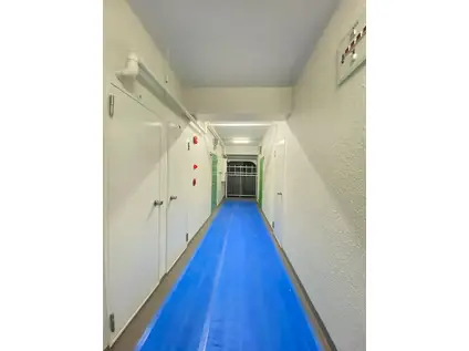 シャルマン花隈(2DK/4階)の外観写真