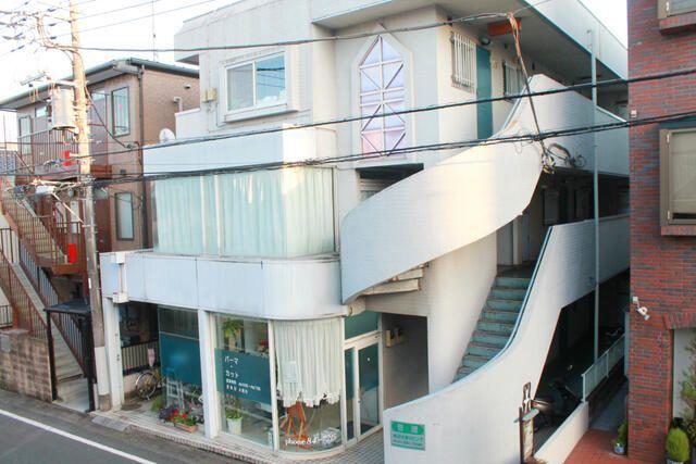 メゾンウィンズ