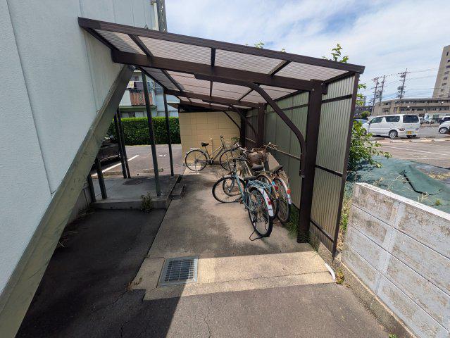 ファミール志野