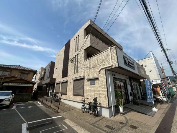 シャーメゾン天神一丁目