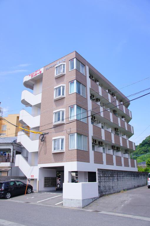 ブルースター清水町