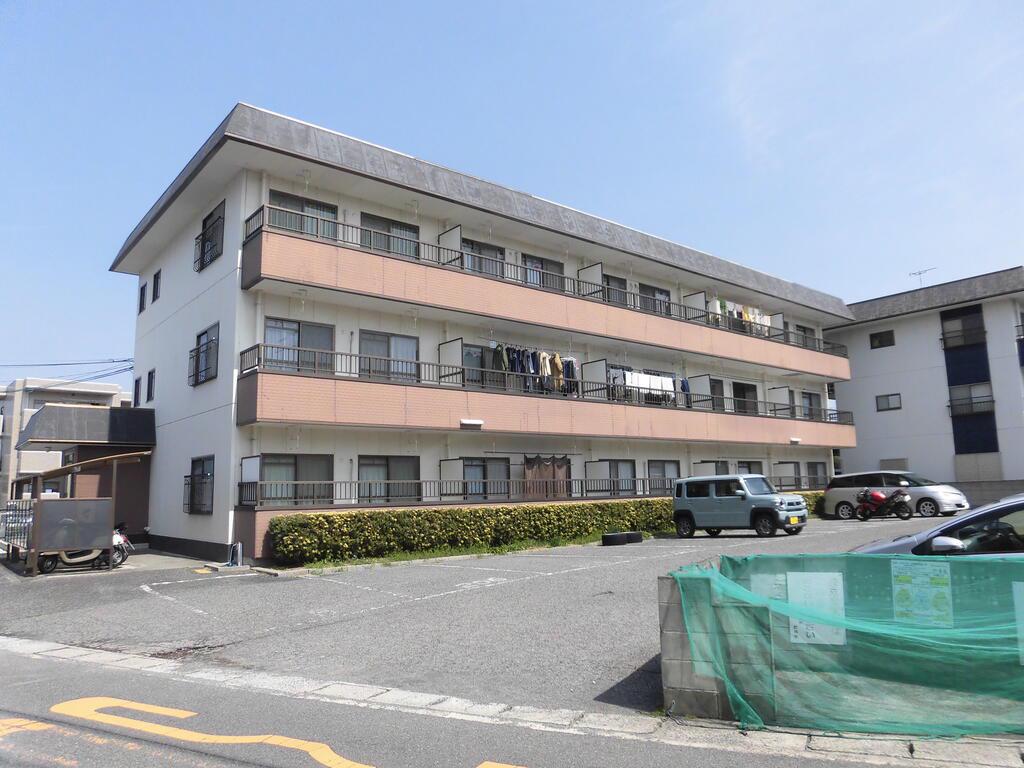 ＪＲ山陽本線 西川原駅 徒歩18分  築39年