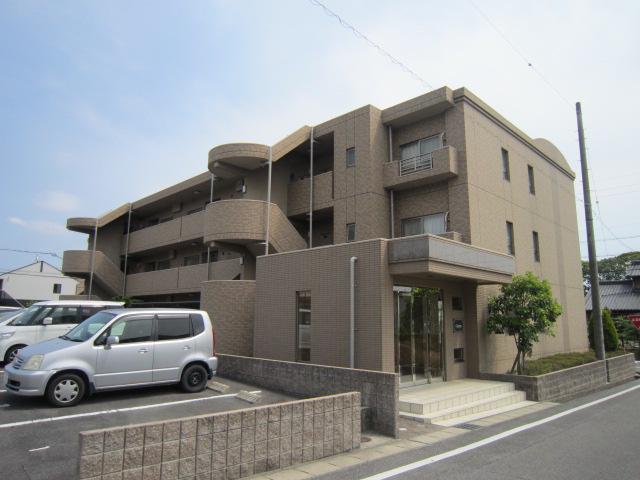 シャルム