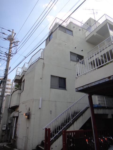 サンユーハイツ