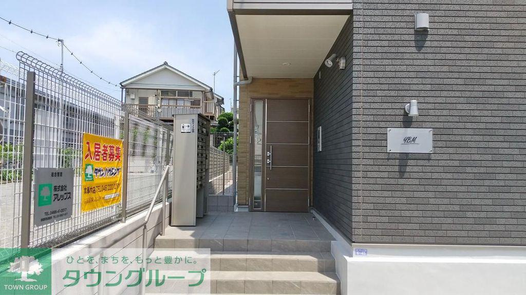 小田急小田原線 愛甲石田駅 徒歩3分 3階建 築6年