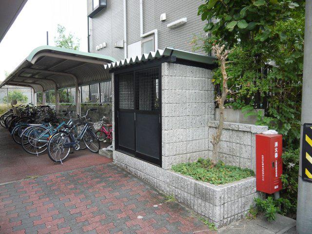 サンパレス