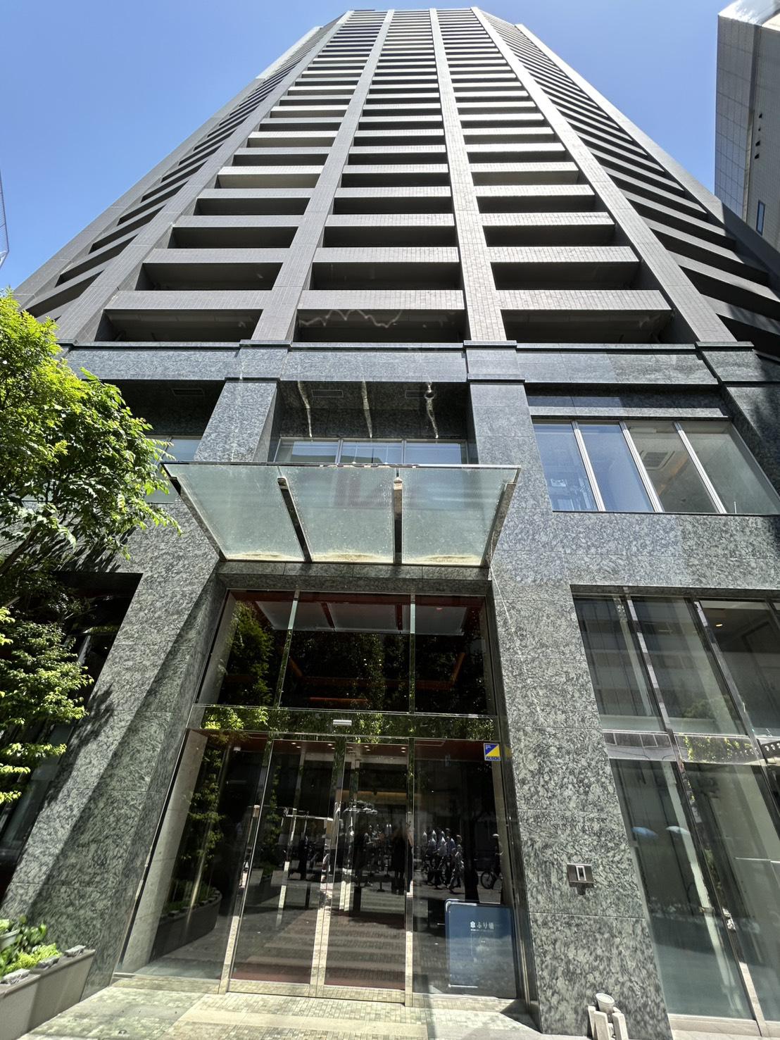 新宿西口徒歩4分のタワーライフ特等席