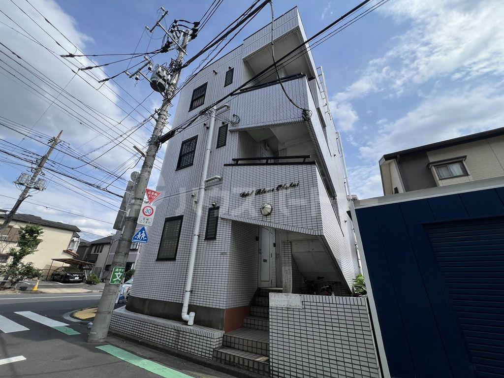 エーデルブルーメオオニ