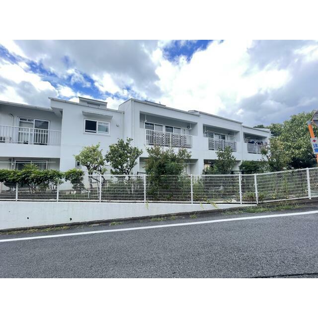 レクタウン玉川学園E号棟