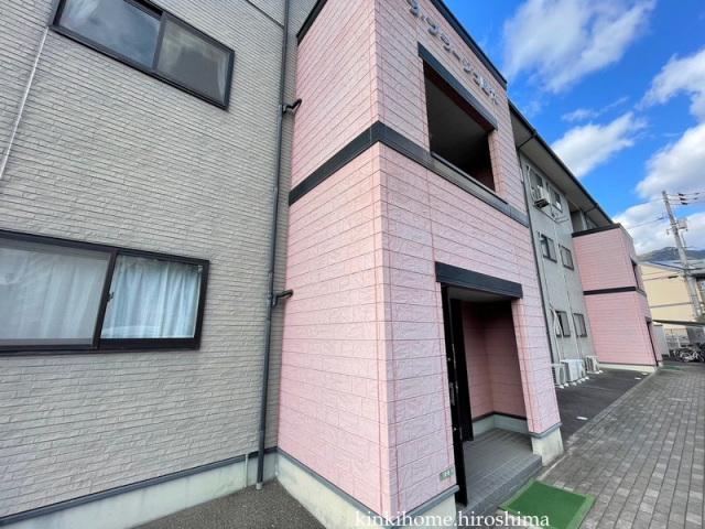 ラ・プラージュ屋代