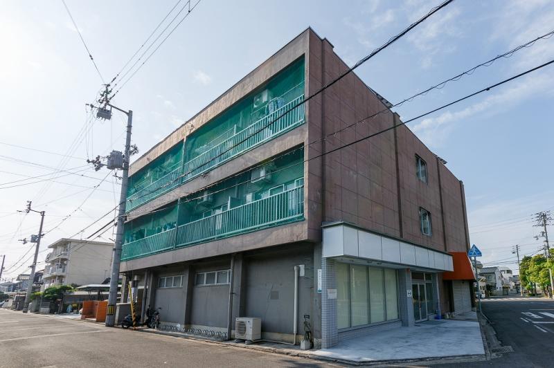 ヴィラ・アンソレイエ浜ノ町(1K/2階)