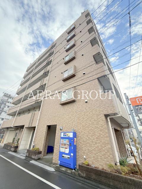 MAISON S.K.M