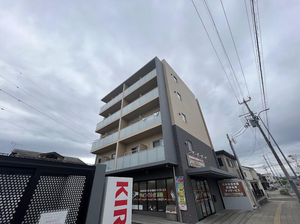 アスコット新田東