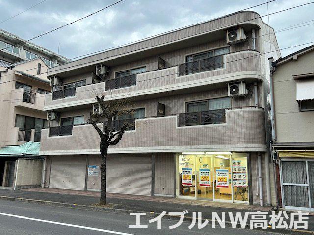 西本番町マンション(1K/2階)