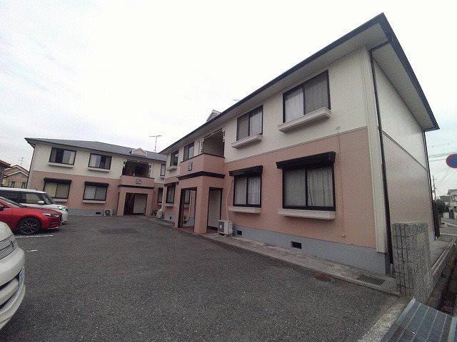ハイツ王塚