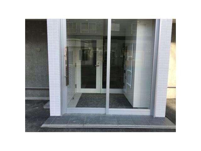メニーズコート東屯田通