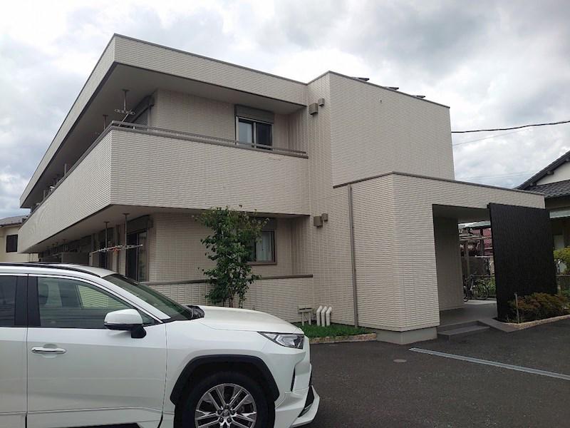 クレール ナカダ