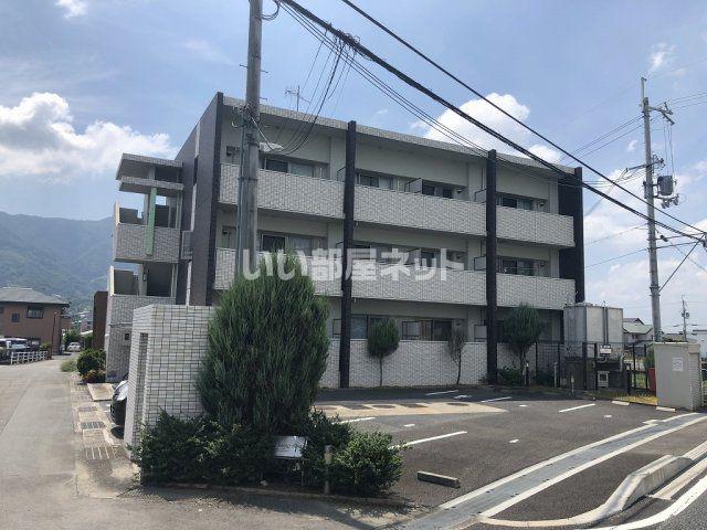 ＪＲ和歌山線 名手駅 徒歩10分 3階建 築18年