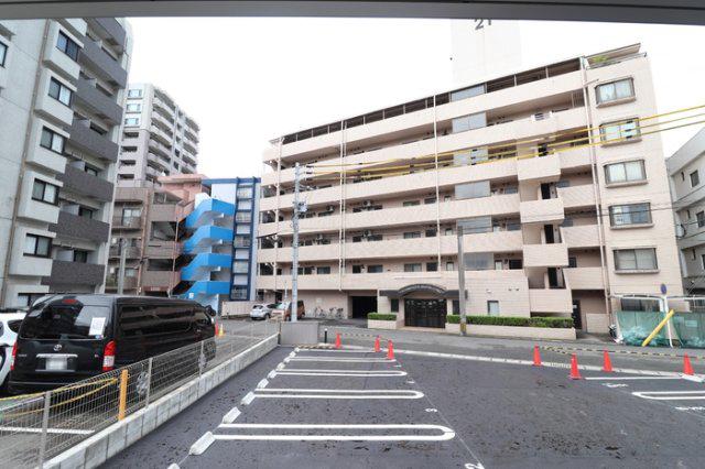 D-ROOM上之園