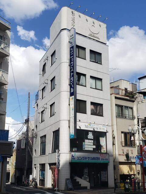 ZF1ビル