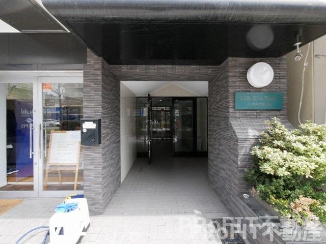 ヴィラウエスト難波