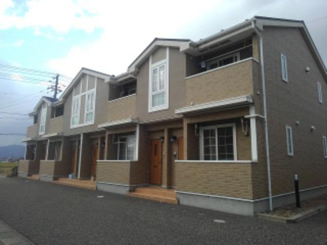 新潟県燕市 2階建 築18年