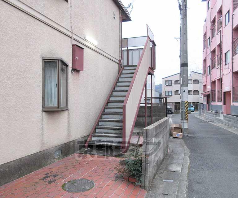 ドミール厨子奥A棟