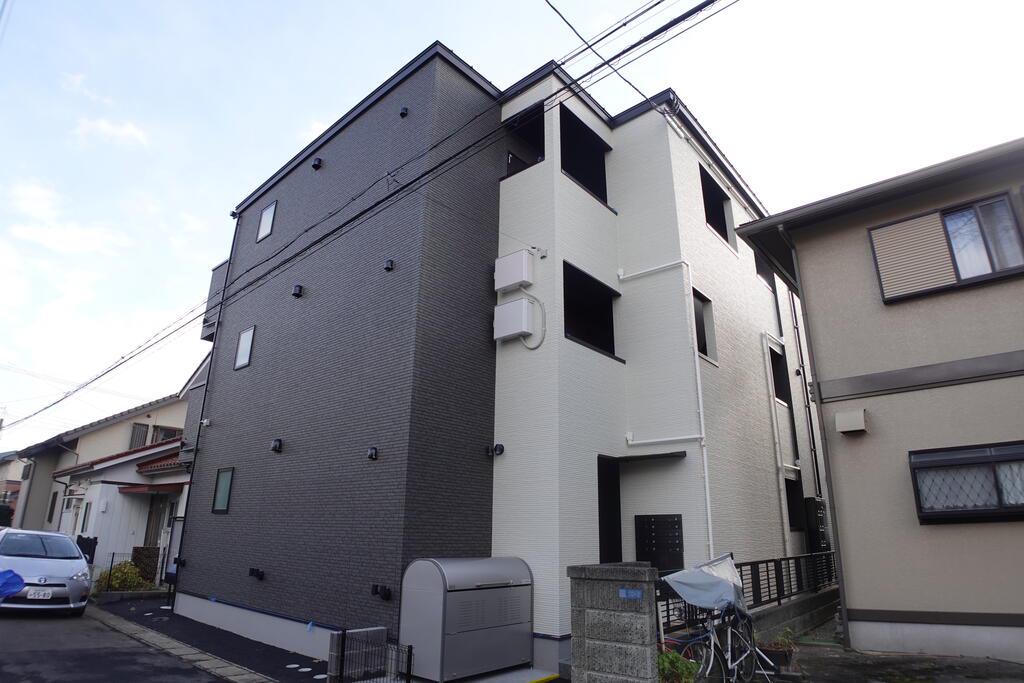 FORIA薬師堂駅前