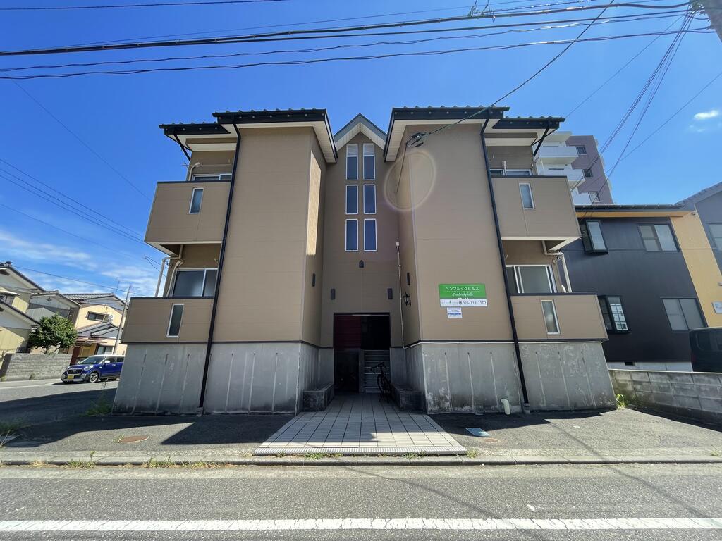 ペンブルックヒルズ