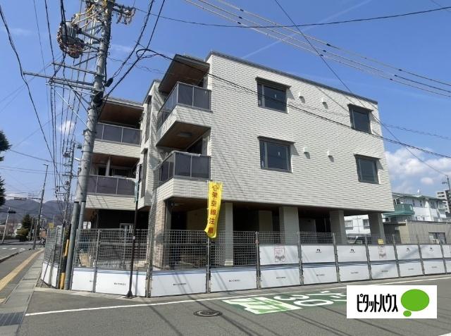 シャーメゾン ルモラ