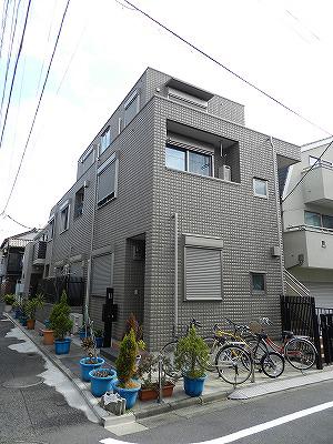 MAISON DE PACIFIC