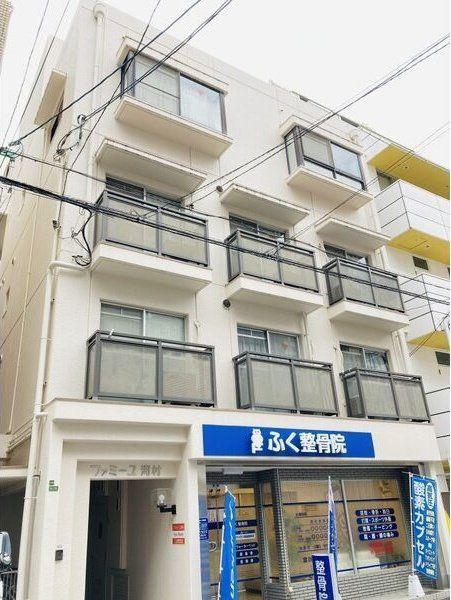 ファミーユ河村