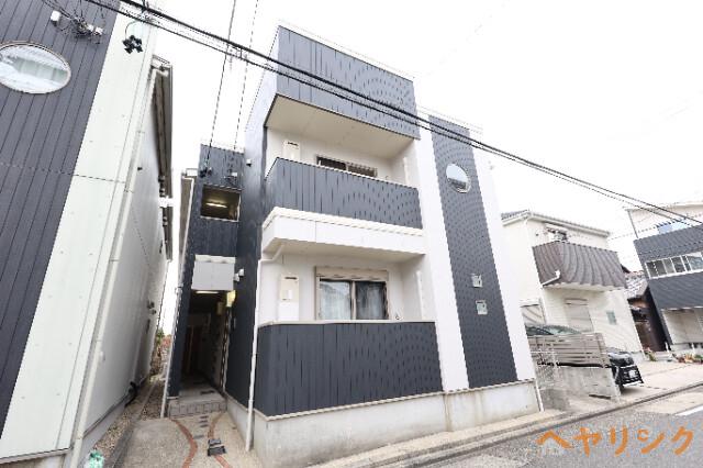 クレフラスト新守山南A棟
