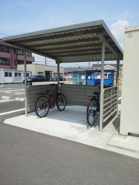 福井県敦賀市 2階建 築13年