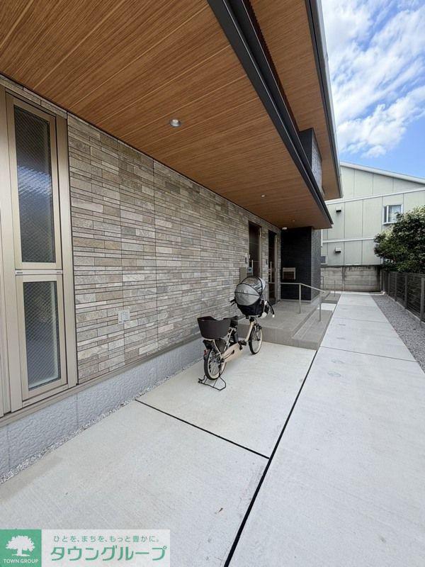 URBAN SUITES KUNITACHI