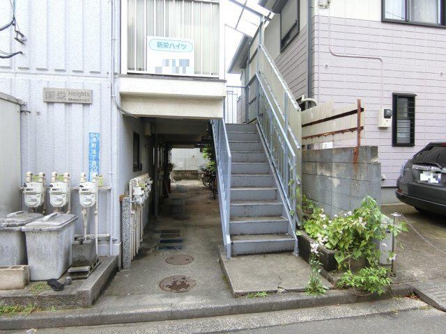 新栄ハイツ