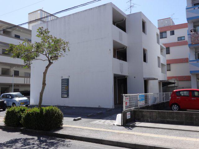 沖縄都市モノレール おもろまち駅 徒歩19分 3階建 築23年