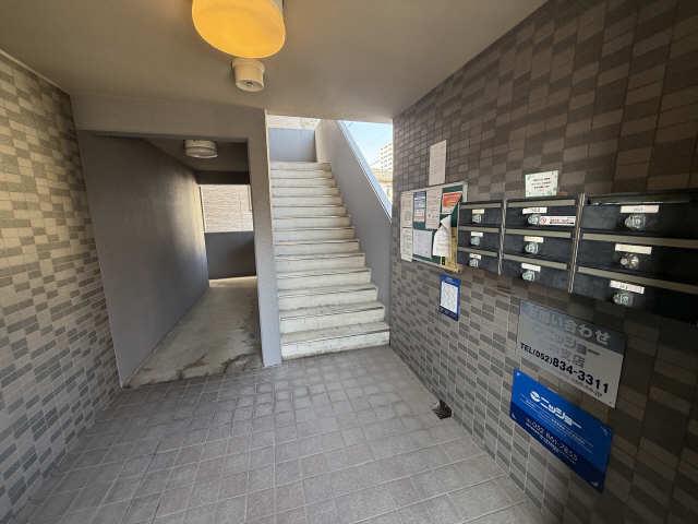 フォーブル川名