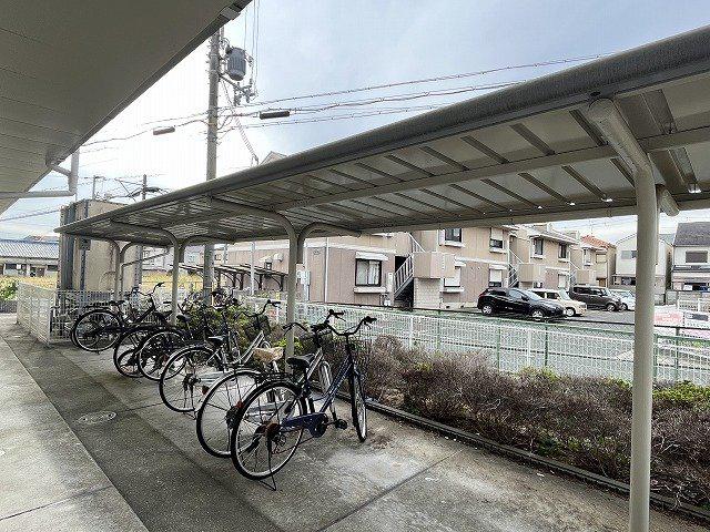 レオパレスプレステ-ジ