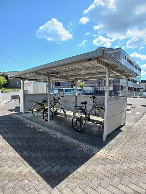 山陽新幹線 東広島駅 徒歩7分 2階建 築25年