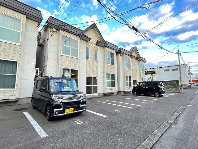 アスティ22 B・C(1LDK/1階)