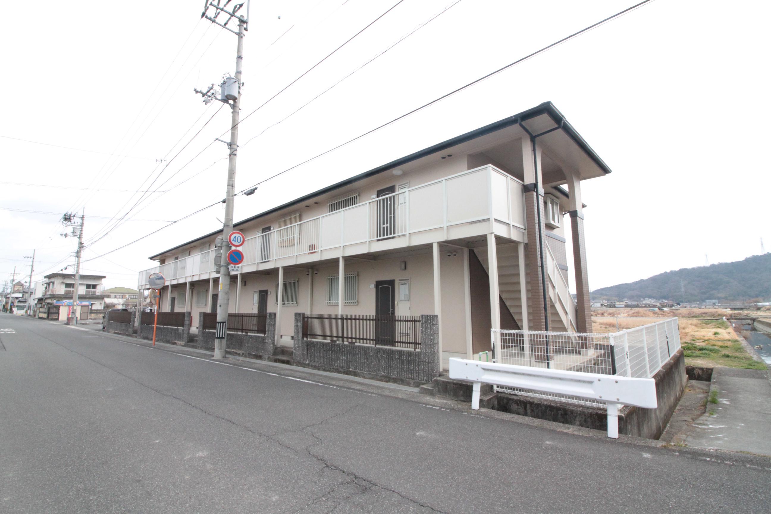 ラフィネ・中村