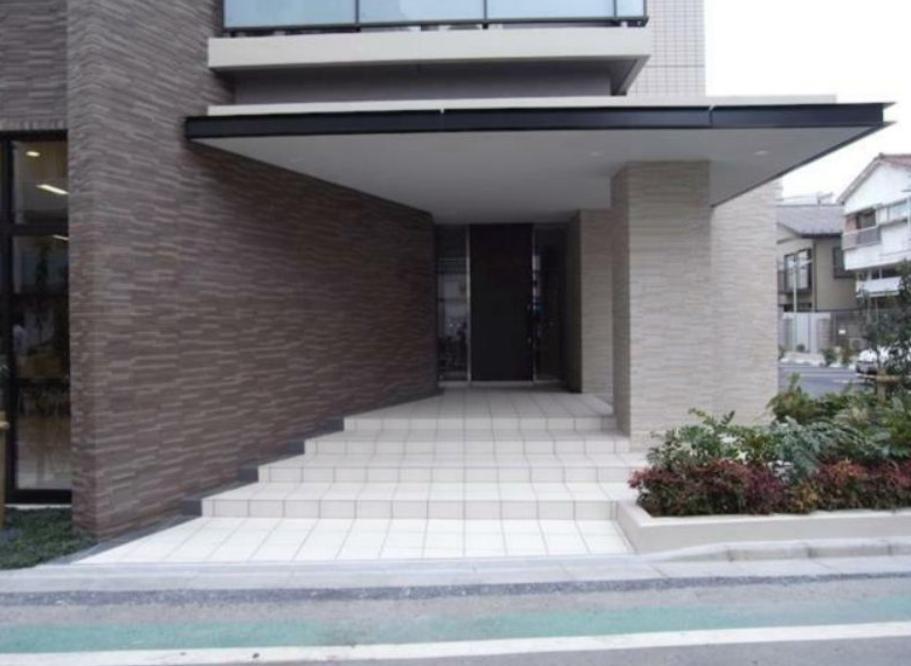 CASAS GARDEN