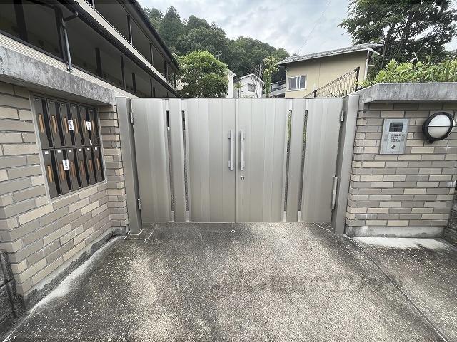 レオパレス石塚